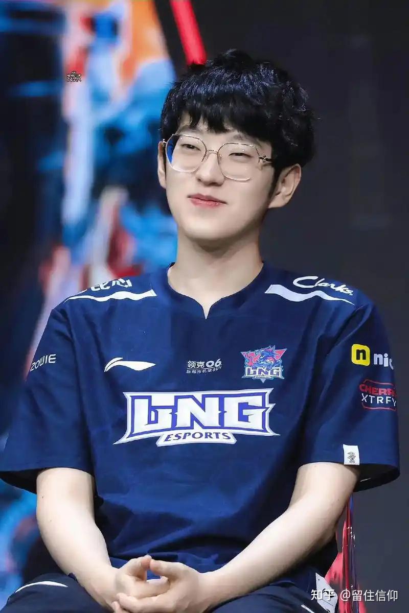 J9官网-包含日本队前途光明！，Uzi新星领先优势明显表现突出热度持续攀升的词条