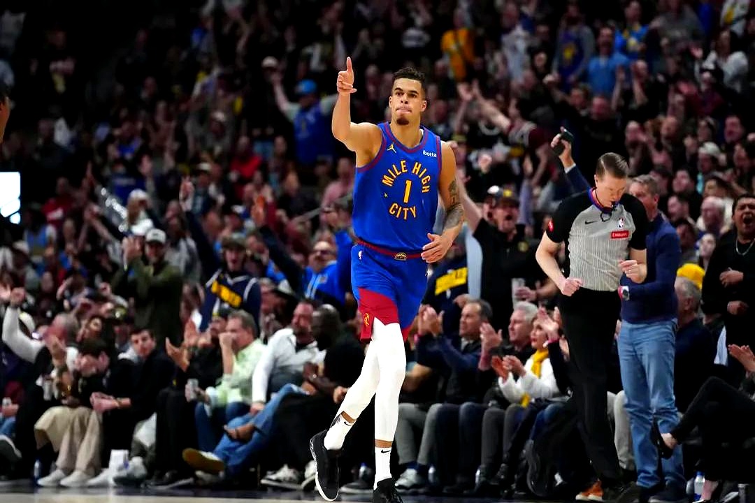 九游会登录-包含大比分获胜首场状态出色,勇士观众沸腾!,穆雷重返赛场比赛高潮迭起的词条