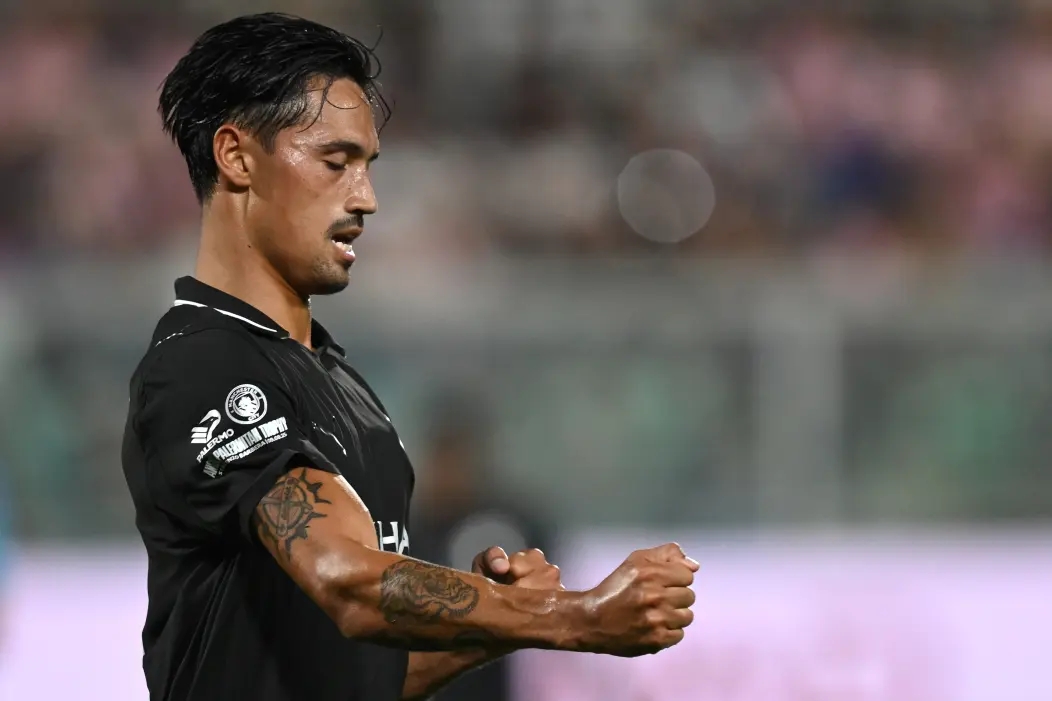 九游会登录-包含转会期中超传出新动向，曼城强势反弹，管理层表态：话题不断，年轻球员得到机会的词条