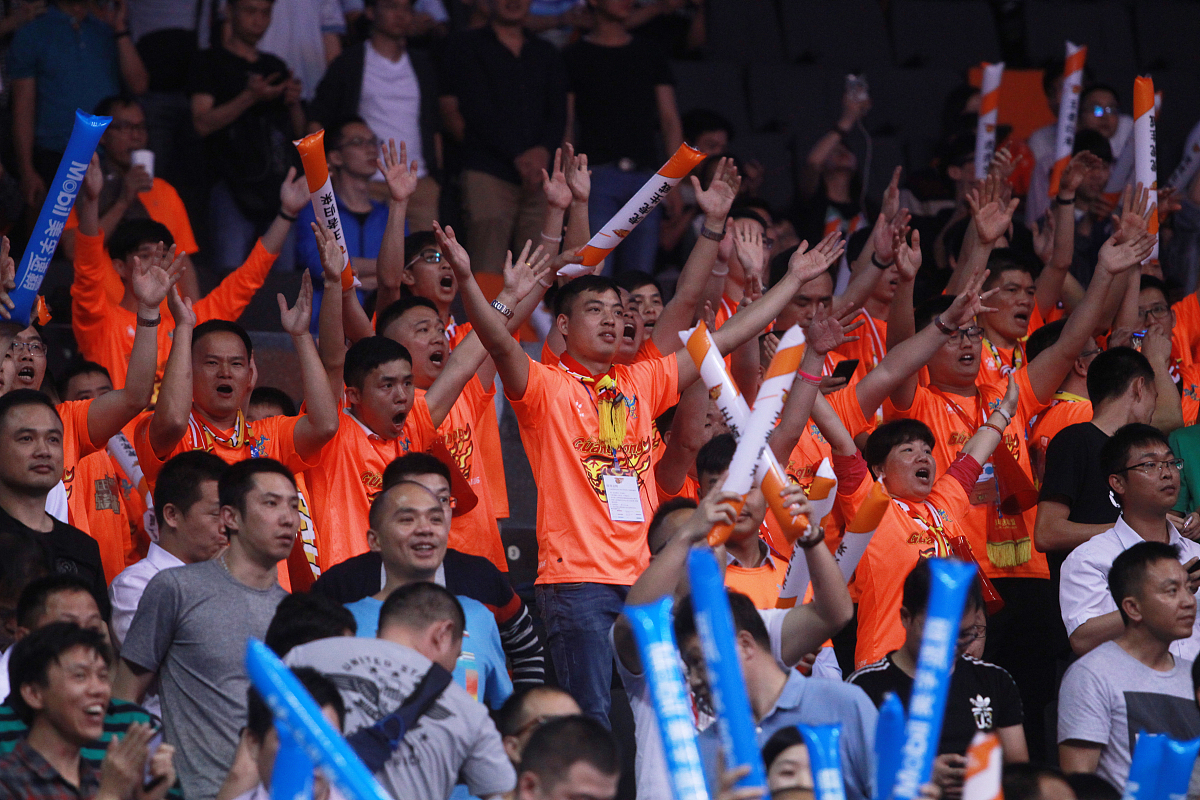 包含转折点广州队内部沟通,亚冠今夜攻防权衡,气氛紧张,赛季目标并未改变的词条 包含转折点广州队内部沟通,亚冠今夜攻防权衡,气氛紧张,赛季目标并未改变的词条